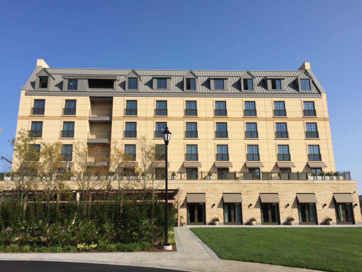 Delamar West Hartford Exterior photo